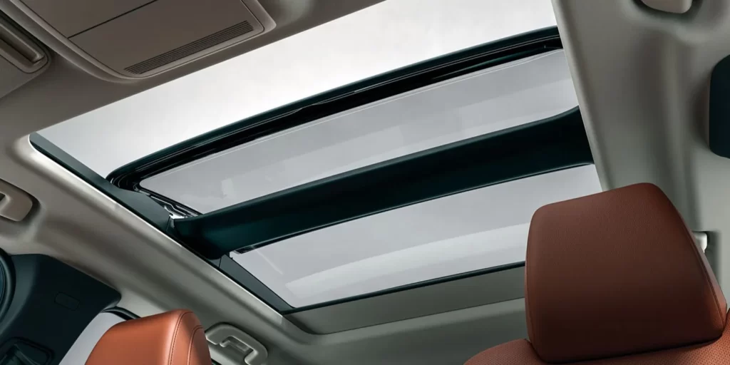 Mazda CX 50 moonroof